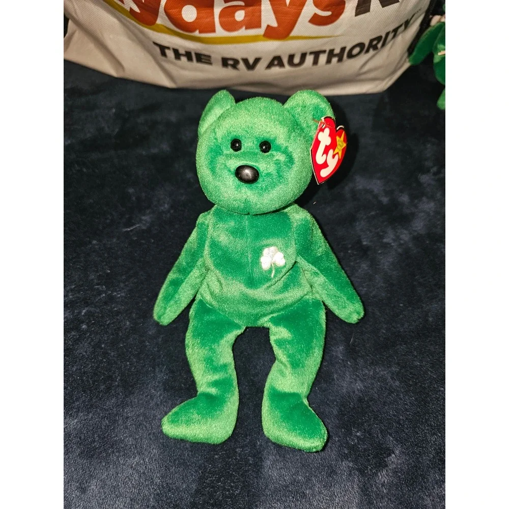 Ty Beanie Baby Erin the Bear Green St Patricks Day Shamrock Plush 1997 Retired